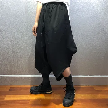 2021 yazlık pantolonlar Siyah Rahat Kişiselleştirilmiş Çapraz pantolon Pamuk Ve Keten Nefes erkek kısa pantolon Koyu Elastik Moda