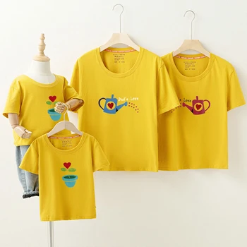 Yeni Aile Eşleştirme Giyim Anne Baba Kızı Oğul Çocuklar Bebek T-shirt Ebeveyn-çocuk kısa kollu t-shirt Tatil Tops 12 Renk