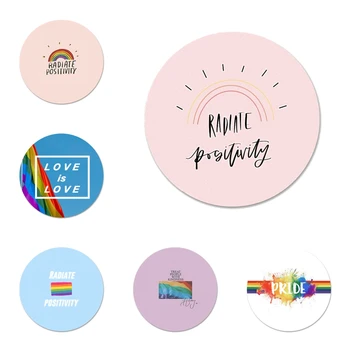 Yeni Varış 58mm Eşcinsel Lezbiyen LGBT Gökkuşağı Gurur Broş Pin Cosplay Rozeti giysi aksesuarları Sırt Çantası Dekorasyon Hediye